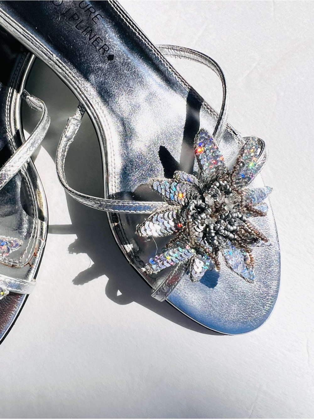 DONALD J. PLINER COUTURE Silver Floral Sequin Sandals - Picture 4 of 8